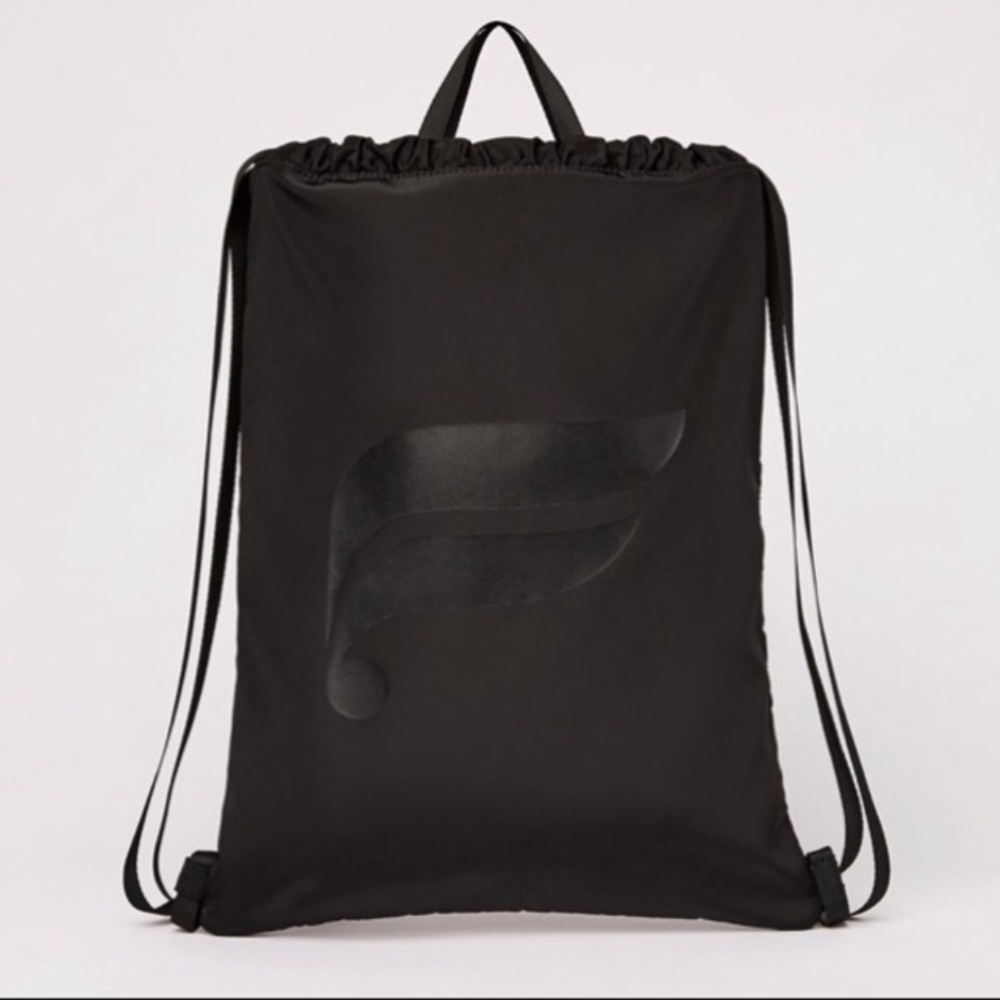 FABLETICS Quilted Drawstring Cinch Backpack - Picture 2 of 2